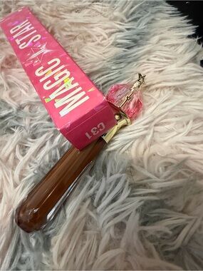 Magic Star Liquid concealer C31 — Deep Brown Shade